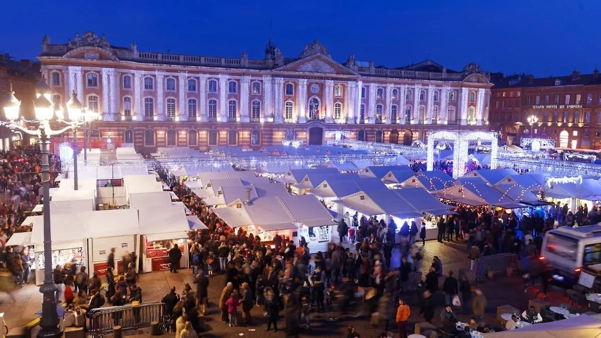 Appartement Coeur Capitole 122M2- Clim - Parking - Ascenseur- Metro à Toulouse