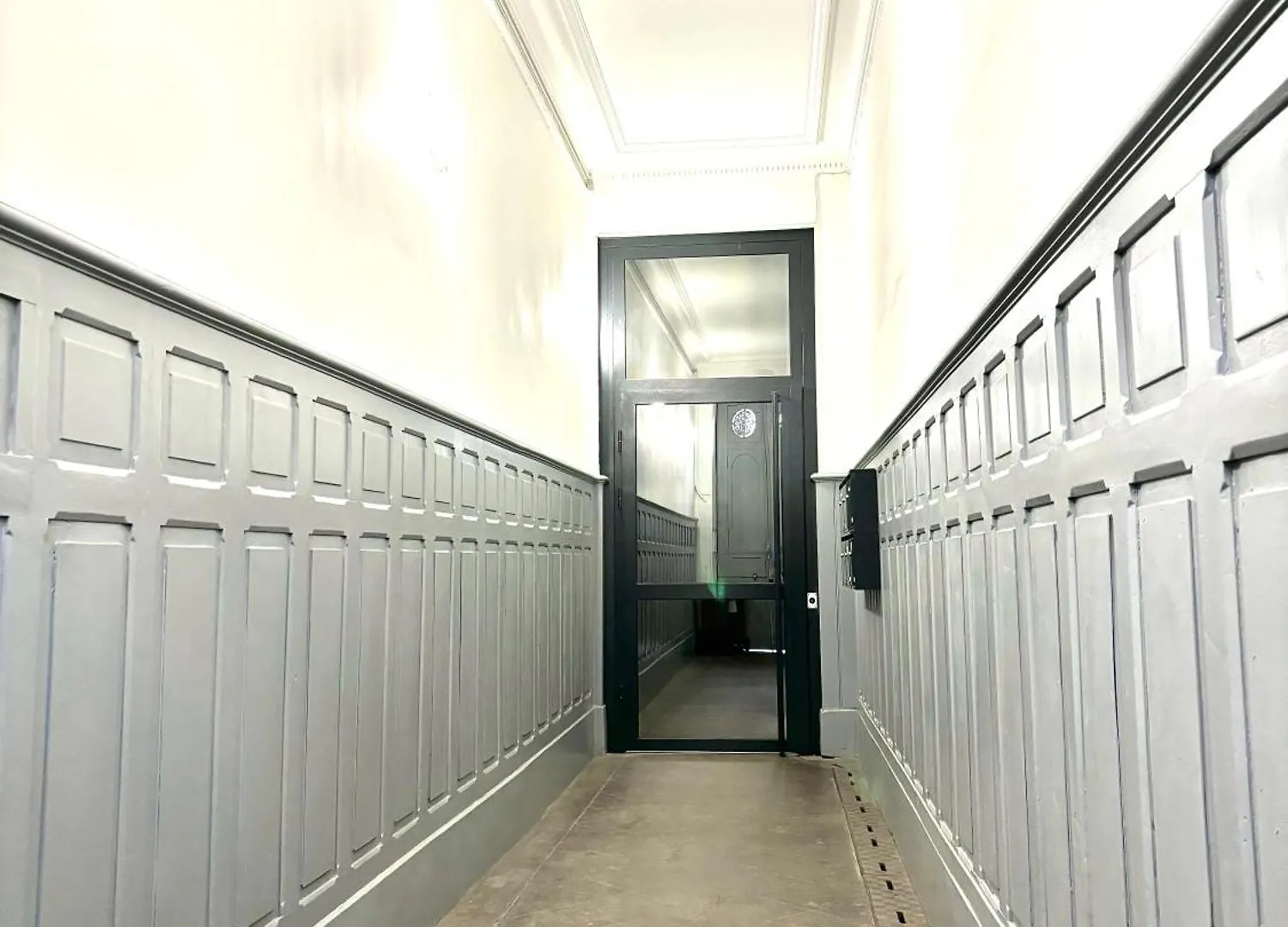 Appartement Coeur Capitole 122M2- Clim - Parking - Ascenseur- Metro à Toulouse