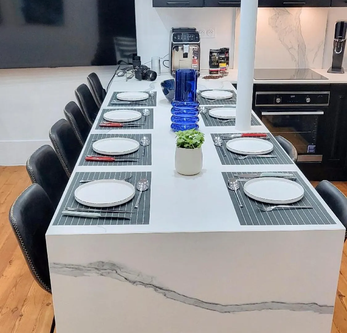 Appartement Coeur Capitole 122M2- Clim - Parking - Ascenseur- Metro à Toulouse